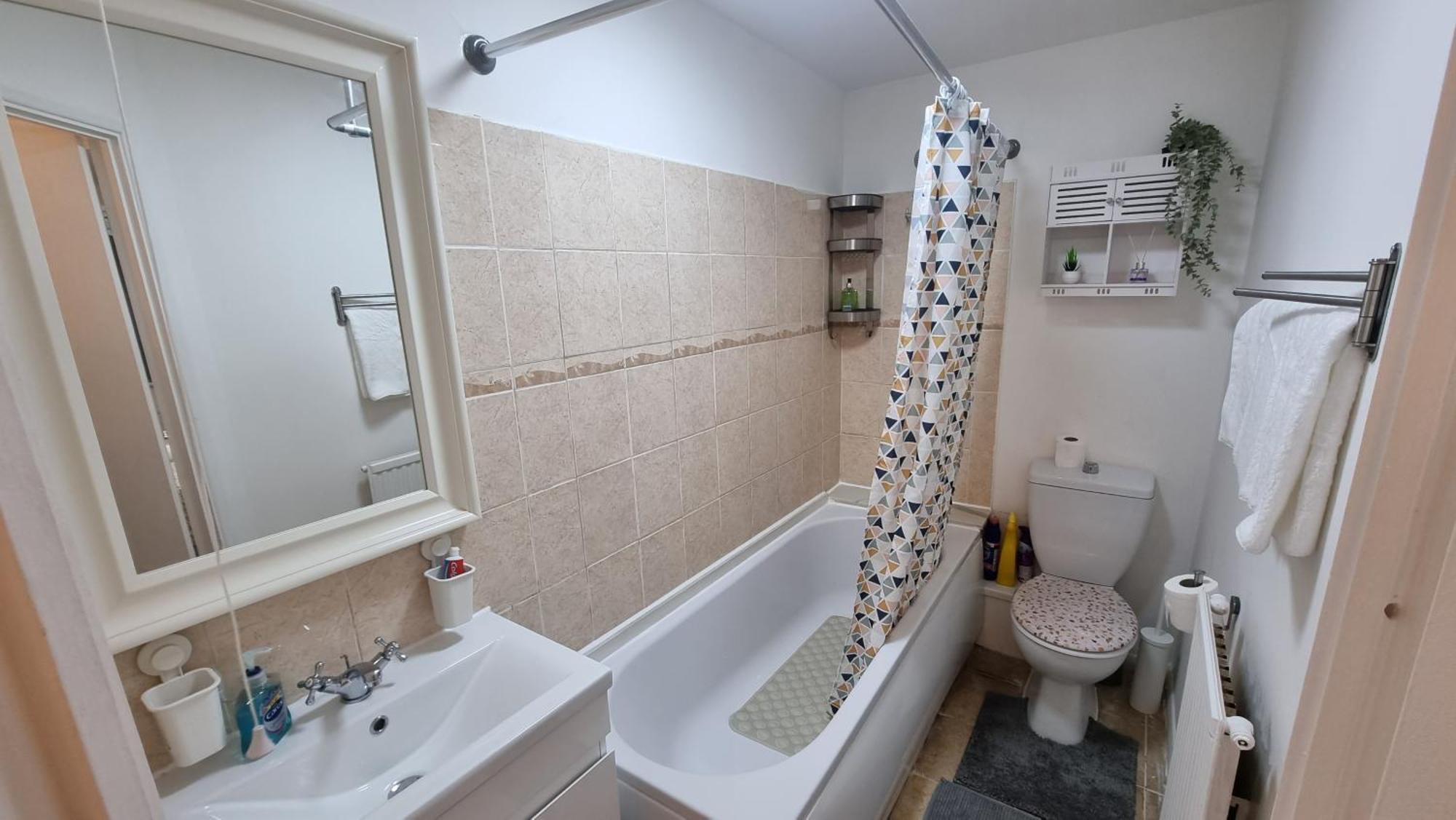 Apartament Comfort At Enchanted Dwellings Londra