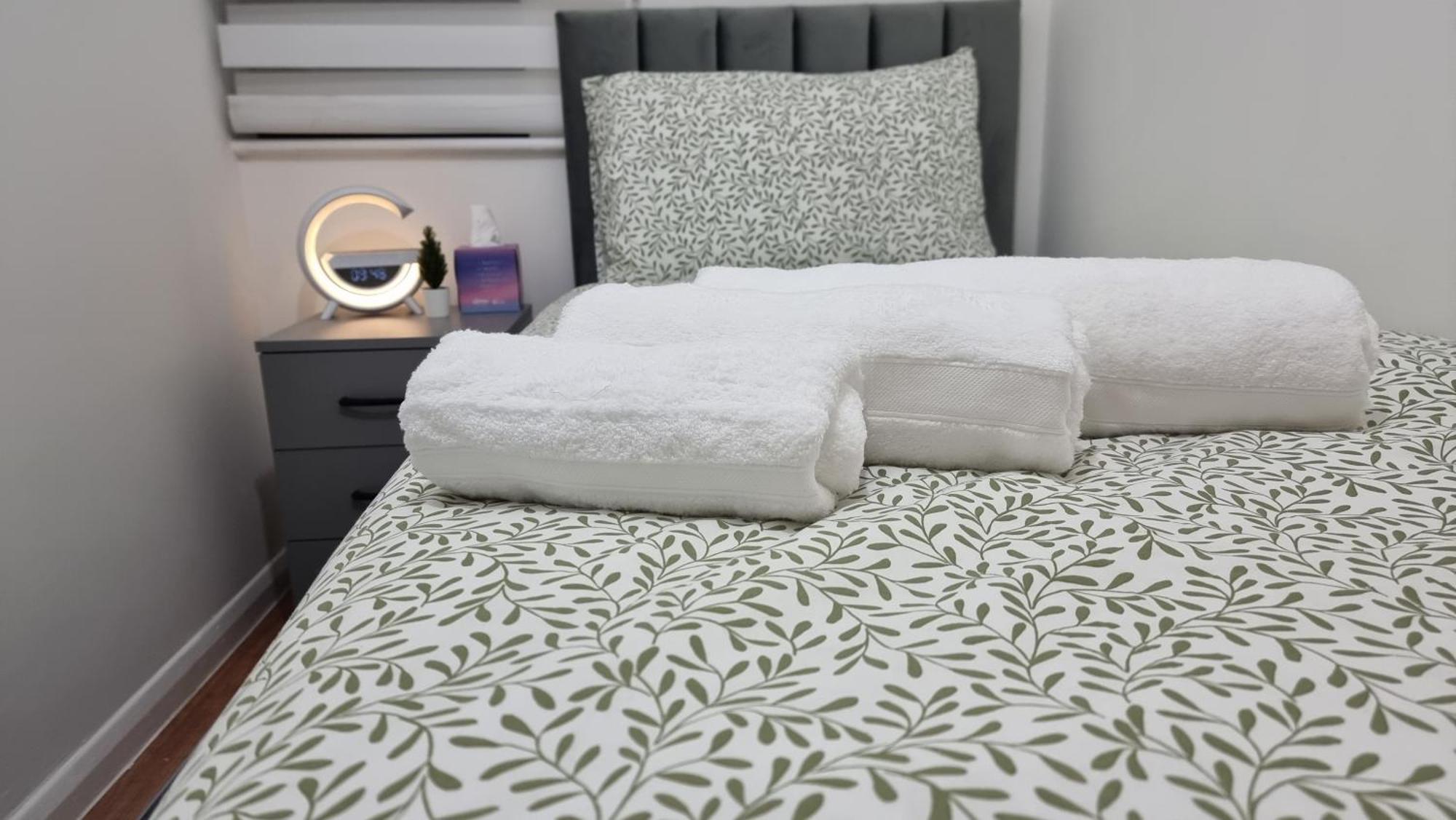 Comfort At Enchanted Dwellings Apartament Londra